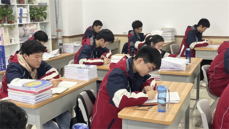 鄭州高三全日制輔導(dǎo)沖刺班_高中集訓(xùn)班哪家好_優(yōu)狀元高考培訓(xùn)學(xué)校